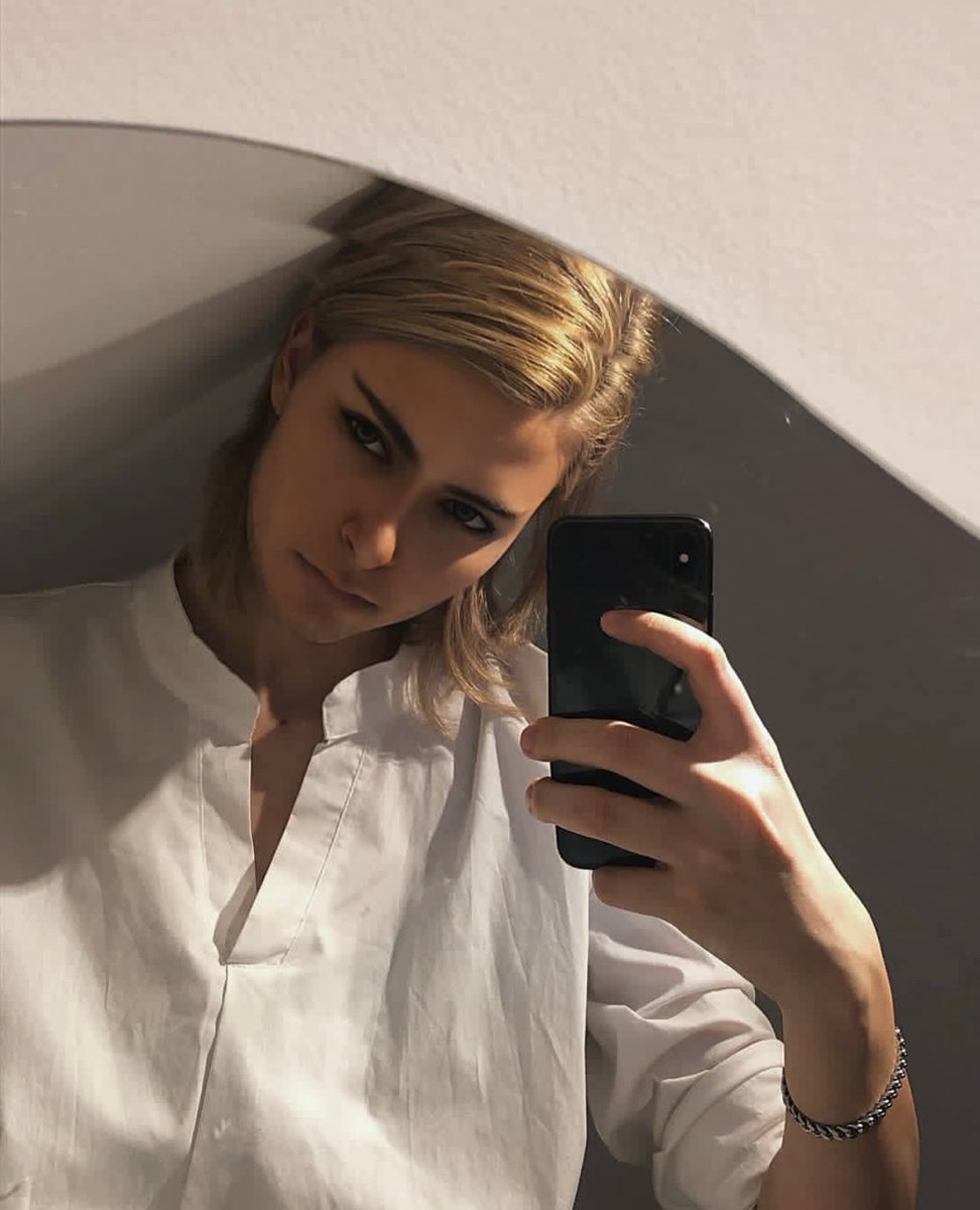yabailev's tweet photo. ์๋ ์ฌ์ง ๐ค๐ป #jean #snk #aot #shingekinokyojin #attackontitan #aots4 #์ฝ์คํ๋ #cosplay https://t.co/gCX8HYLb5W