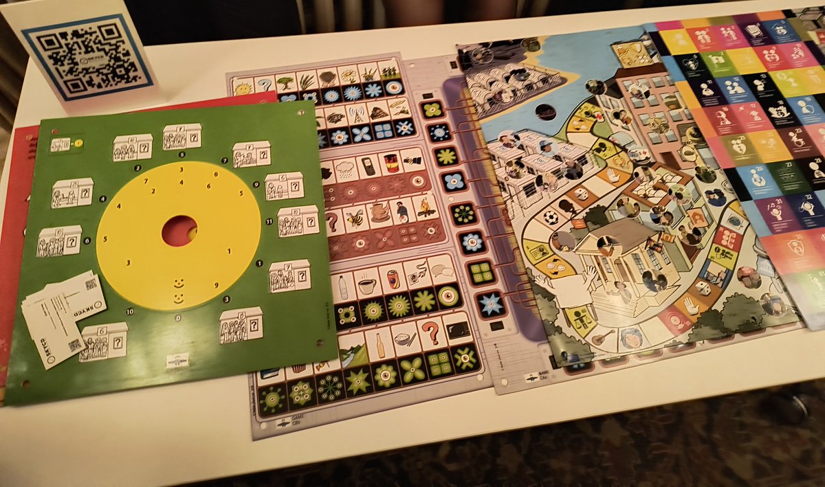 📚 In response to the earthquake in Southern Türkiye, <a href="/mobileschool/">Mobile School</a> is bringing classrooms on wheels to children in affected areas. 
It was an honour to host Belgian founder @ArnoudRaskin and the local initiators @skycd_issda who made this wonderful initiative happen in Türkiye.