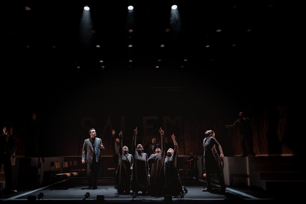 millie_smetham's tweet photo. So unbelievably proud to have played Mary Warren in @johnyoung1 production of the Crucible at @LeedsPlayhouse!

What an honour and my biggest learning experience yet. Here’s to a fire burning in me!! ⛪️ ❤️‍🔥 🌾 https://t.co/8f5FP4vJ7U