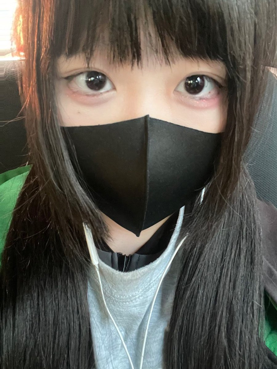 TiffanyFre87676's tweet photo. 今まで年齢詐称していて申し訳ございませんでした
17歳と偽ってきましたが、本当は31歳のニートです
31歳の私が年齢を偽りXをするのは違うと思ったのでこのツイートを機にXを引退させてもらいます
最後に改めて申し訳ございませんでした
また、今まで関わってくれた方々ありがとうございました。。 https://t.co/PwbgvELV8A