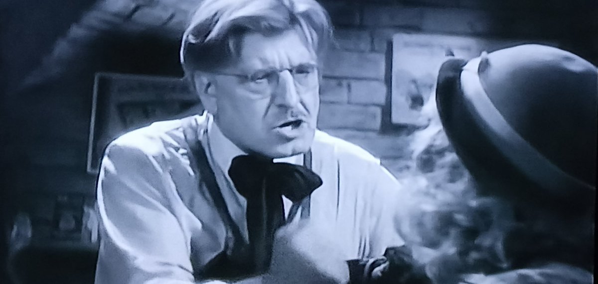moll_andre's tweet photo. Baby Face(1933)
#AlfredEGreen
"Sé fuerte
Asume el reto 
Utiliza los hombres para obtener lo que quieras"
Perfecto ejemplo del tipo de film que deseaba el patrón Darryl Zanuck (cuyo libreto escribió con seudónimo 
además de la salida de Warner) con una serie de films lo más .. https://t.co/tARkRoLdKj