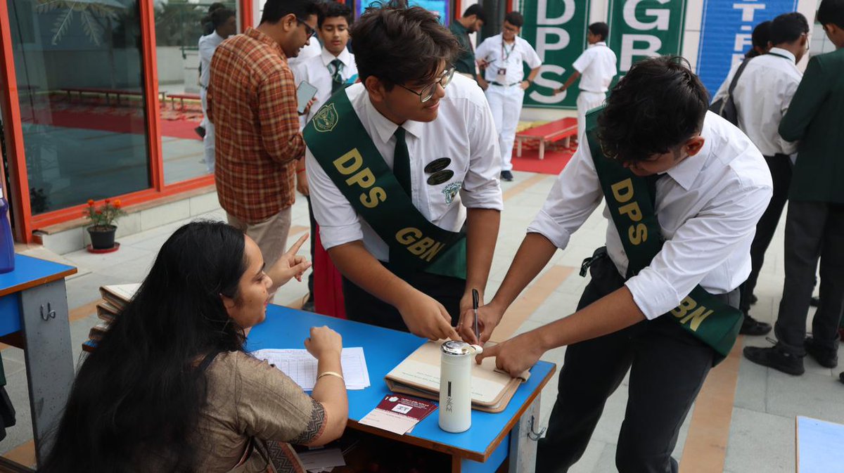 dpsgbn's tweet image. #interdpsnationalitfest #dpsgbn #roborace #drones