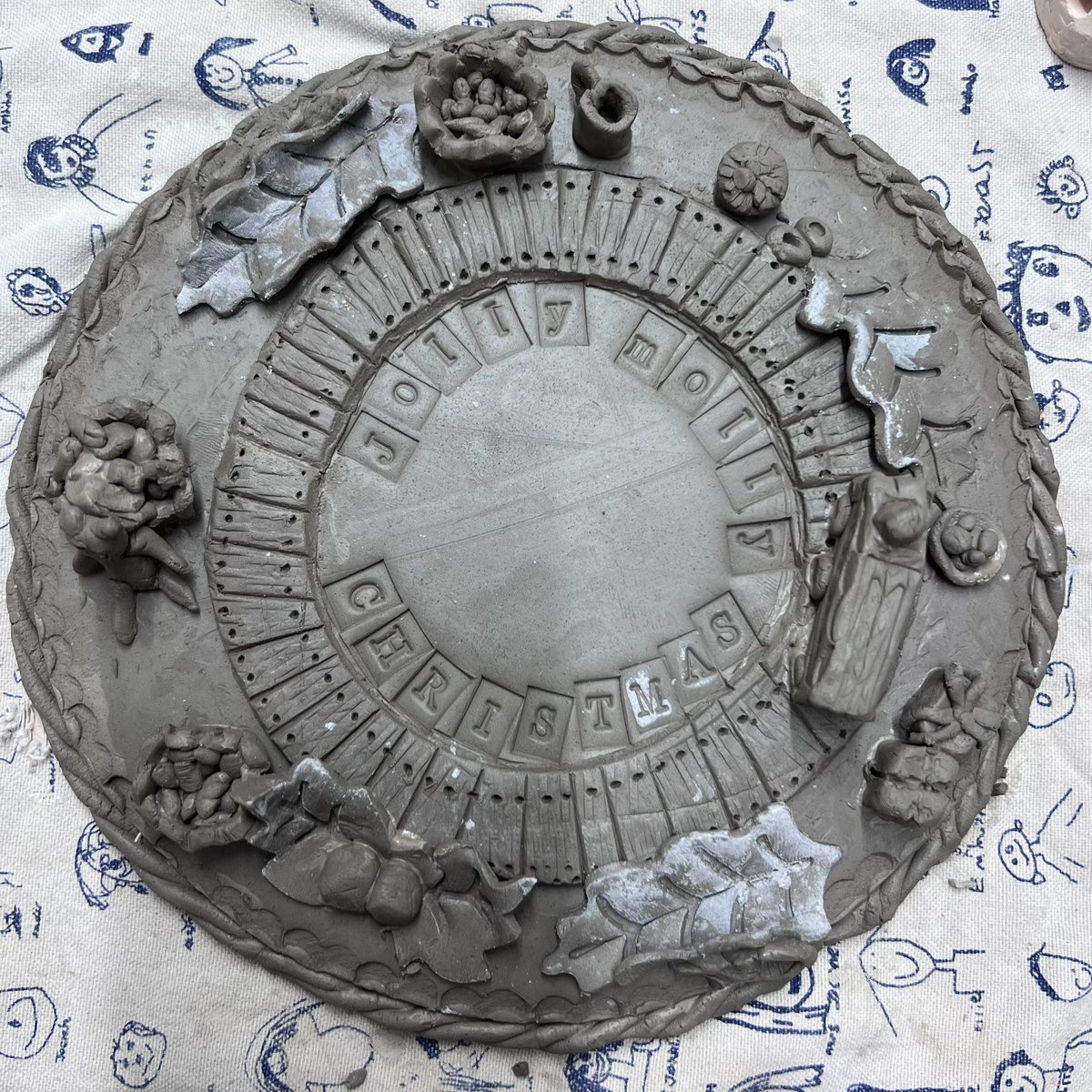 Fiona Veacock Ceramics (@se7potter) on Twitter photo Last night I ran a clay workshop <a href="/ThamesSideSE18/">Thames-Side Studios</a> to make a festive candle setting & those students taught & inspired me so much! Fantastic creativity & fun. Never expected to be finding the right tool for making miniature pork pies or a railway track surrounded by candle cane. Last night I ran a clay workshop <a href="/ThamesSideSE18/">Thames-Side Studios</a> to make a festive candle setting & those students taught & inspired me so much! Fantastic creativity & fun. Never expected to be finding the right tool for making miniature pork pies or a railway track surrounded by candle cane.