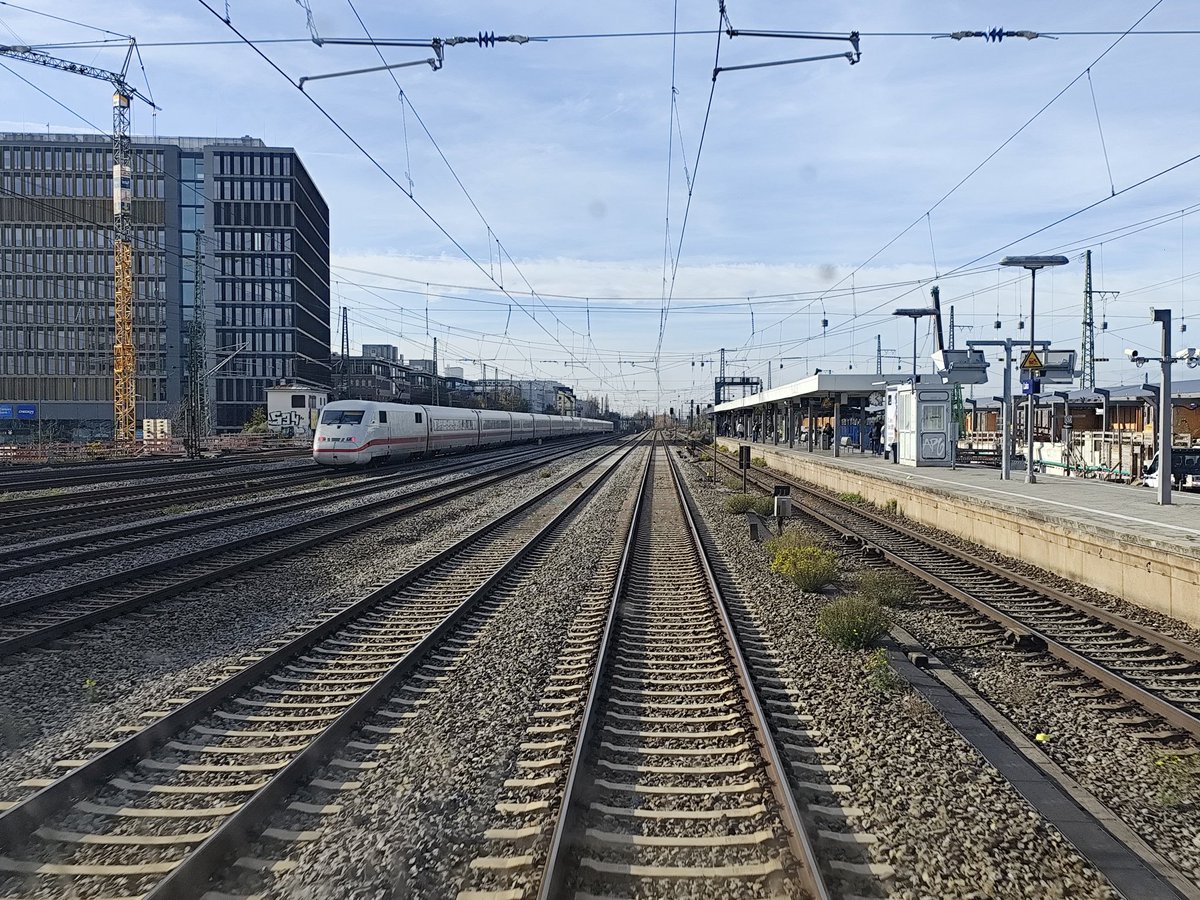 Peter Siemoneit tweet media