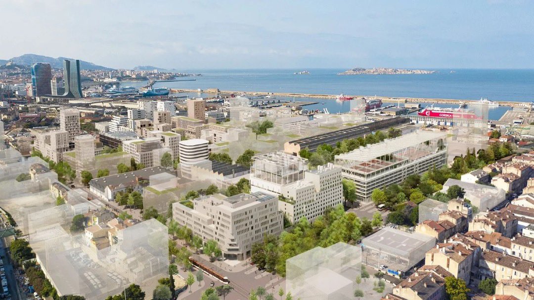 ♻️ #Marseille, ville d’avenir 

Le quartier des Fabriques est désormais chauffé et rafraîchi à l’eau de mer 🌊. 

Plus de 460 logements en bénéficient déjà.

🌡️Ce système de thalassothermie réduit la chaleur en cas de canicule et améliore le confort thermique.

On like ♥️