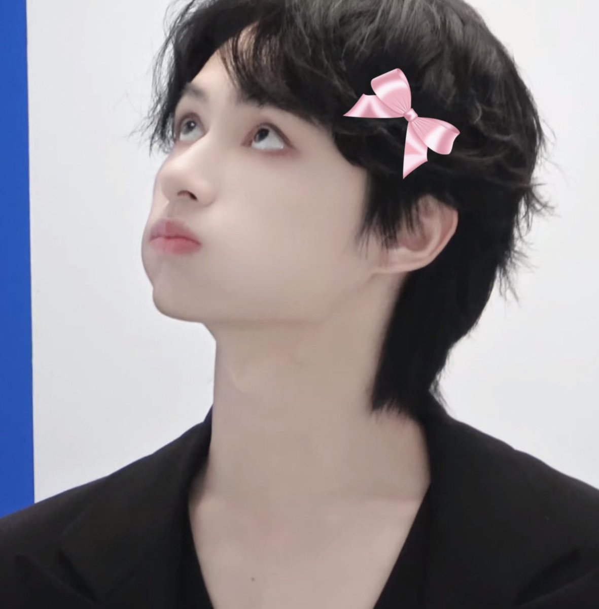 moontomeetyou's tweet photo. that’s my babygirl princess 🎀 https://t.co/MH1HRs2Mv1