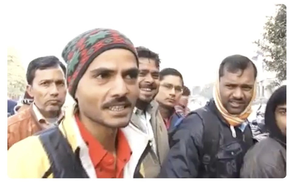 Zinda_Avdhesh's tweet image. 8वीं सालगिरह....!

#Demonitization