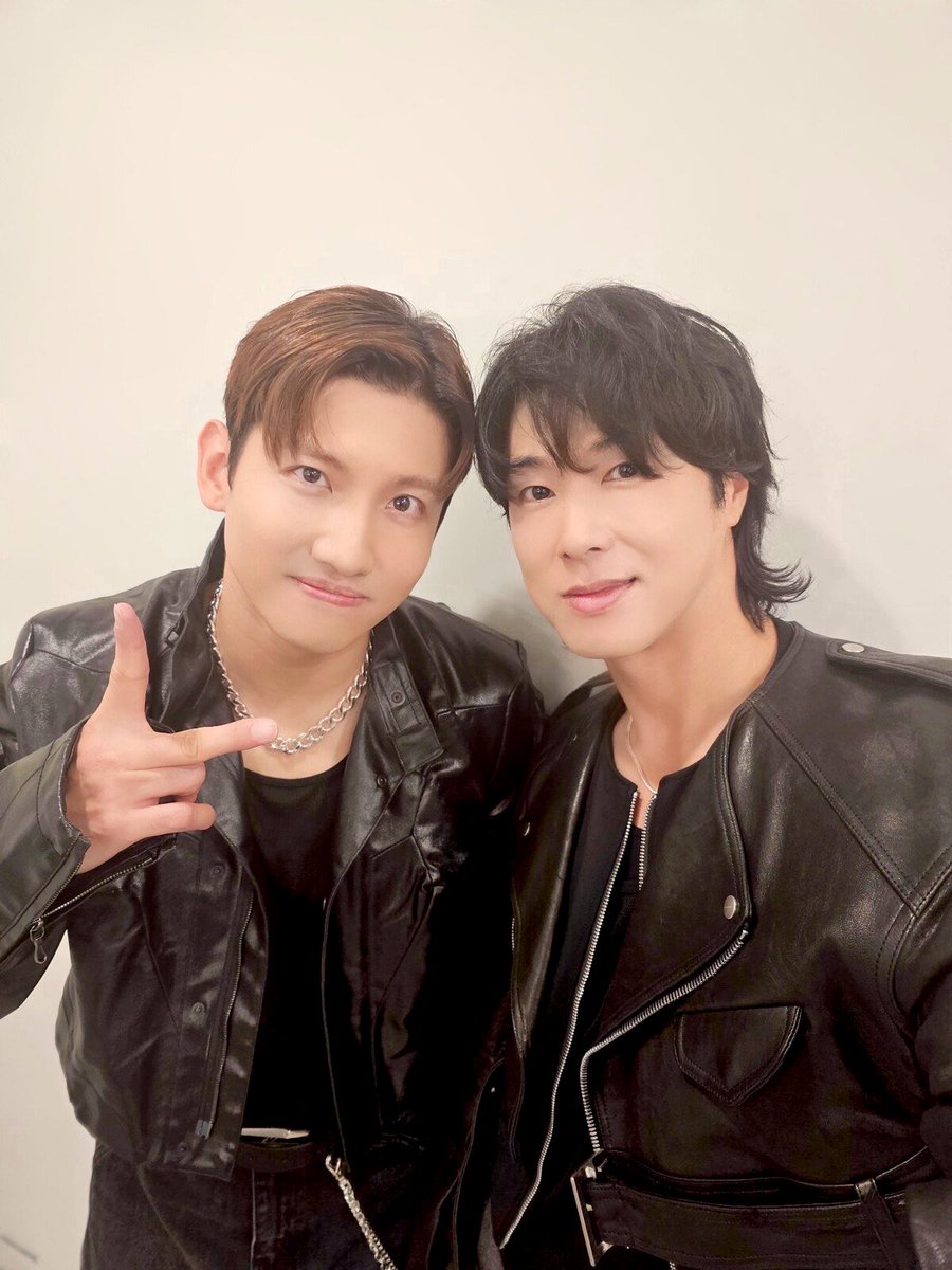 TVXQquotes's tweet photo. "Buzz Rhythm 02" 

#TVXQ! #東方神起 #동방신기 https://t.co/JmVVxwMffr