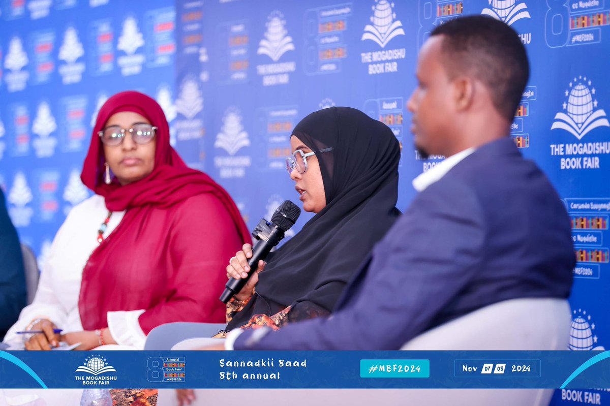 AbdirisakGowfe's tweet photo. "*Hogatus* is a guide written for Somali youth, focusing on the influence of social media on their education and lives. It explores how distractions can derail studies and offers practical advice on overcoming these challenges."~Iqra Cayn Cayn, Author of *Hogatus*  
#MBF2024 https://t.co/wJO6JzXAVV