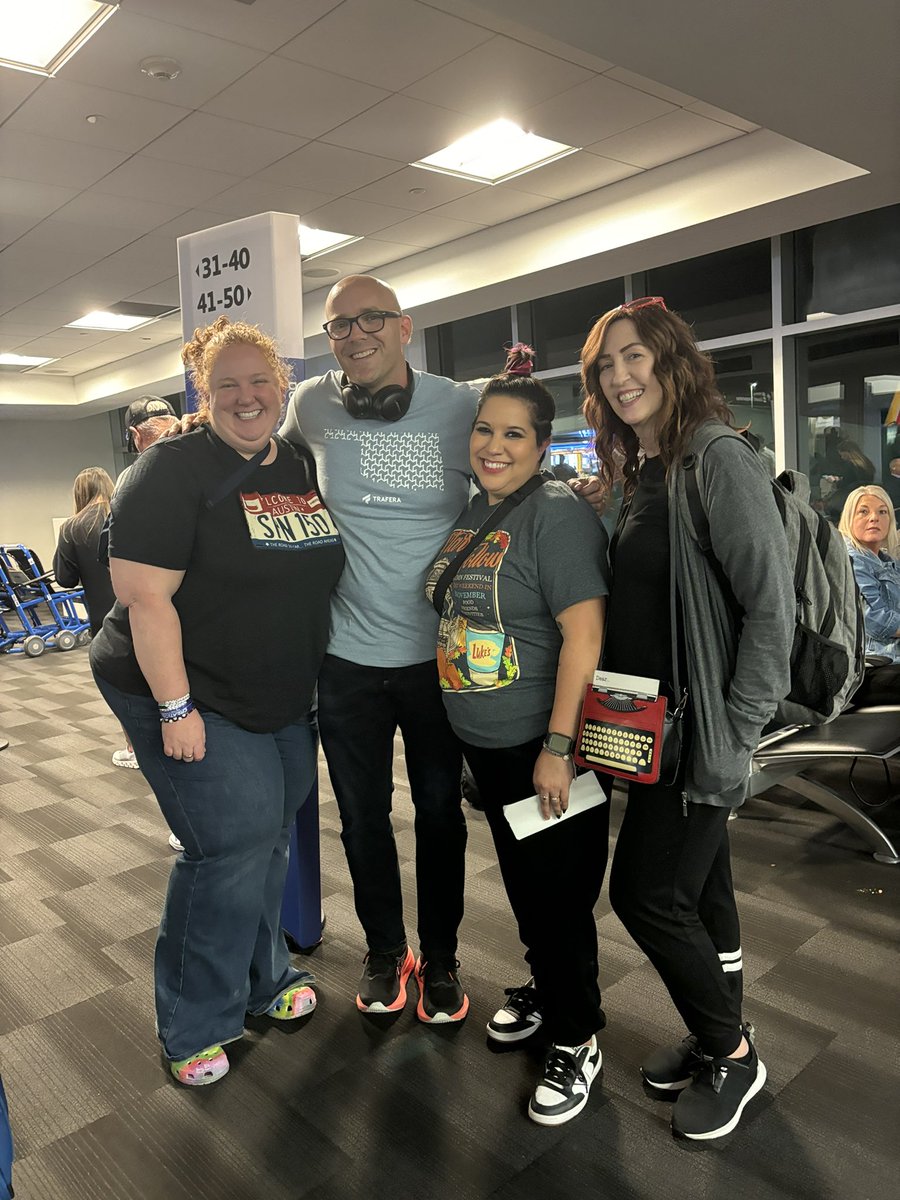 After a SUPER long travel day, we finally made it home from <a href="/okste_org/">Oklahoma Society for Technology in Education</a> AND ran in to <a href="/jmattmiller/">Matt Miller 🗑️</a> at the Tulsa airport! Thanks for a great week, OKSTE!