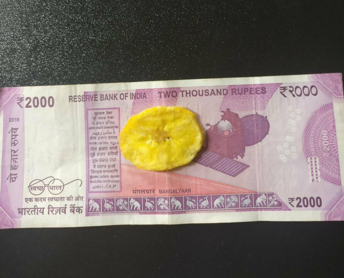 Neelambaran123's tweet photo. The 8pm disaster which began 8 years ago. The people, kisans, labourers, small traders and MSMEs are still feeling the dreadful impact of #Demonetizaion #DeMoDisaster https://t.co/EGaacKAdqr