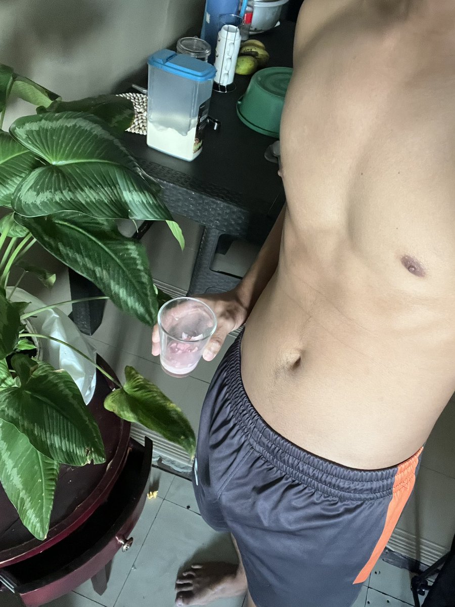 leg_ion123's tweet photo. Gulaman mona init kase nang panahon💦 https://t.co/nU9chhkdoX