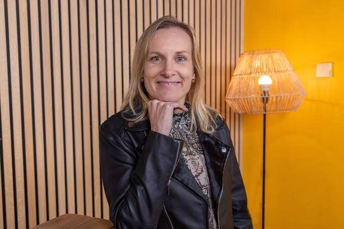 Quel lien la jeune génération entretient-elle avec le monde de l’#entreprise ? Le rapport au #travail a profondément changé, décrypte <a href="/ElodieGentina/">Elodie Gentina</a>, Professeure à l'#IESEG et experte en #GénérationZ, à l’occasion d’une journée de réflexion organisée sur le sujet par <a href="/OuestFrance/">Ouest-France</a>