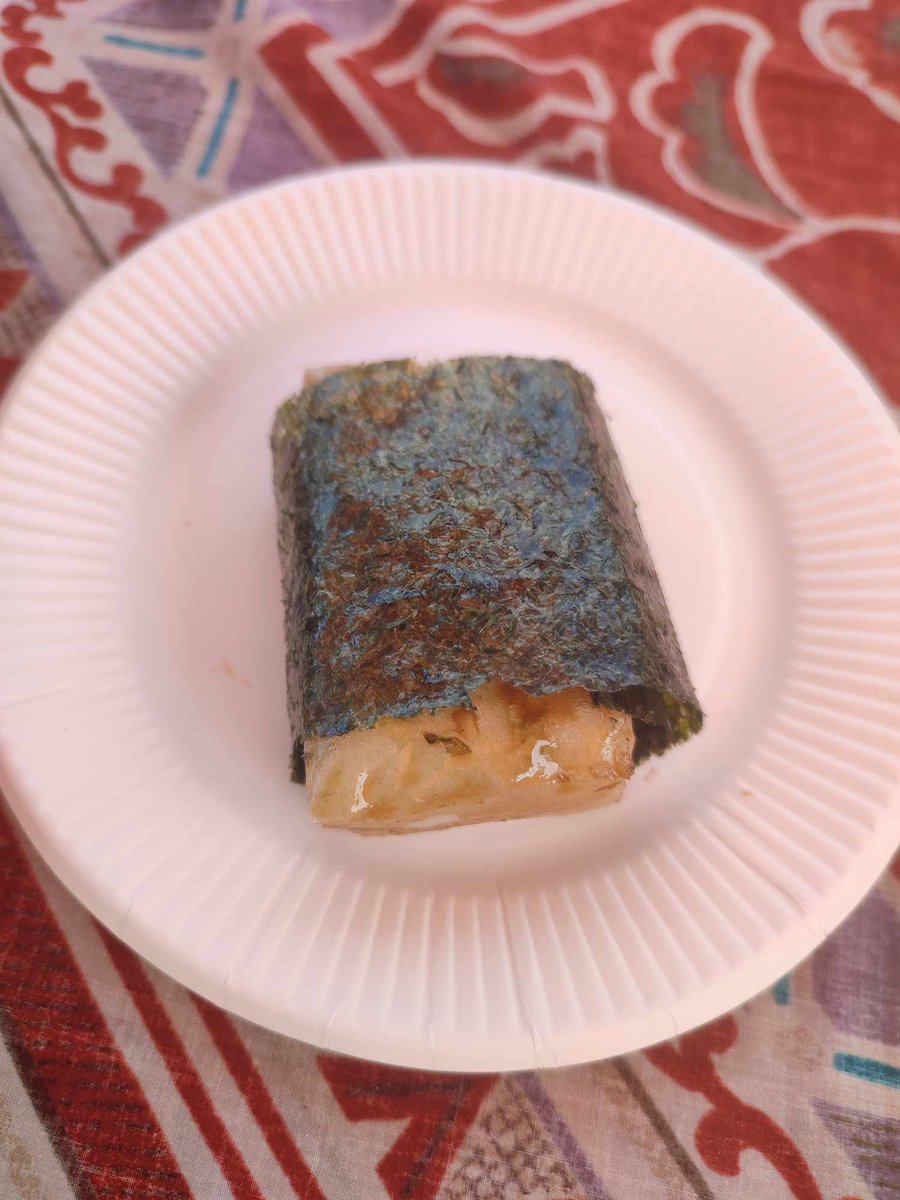 ko_mina_tabel's tweet photo. 来週土曜日、16日は「あつまるシェ」ですっ！
水俣食べる通信では、自家製もち米(農薬不使用)のお餅を磯辺焼きで🍘提供いたします✨️
その他、柏木敏治さんの鮎や、天の製茶園の和紅茶などなど。
たくさんのご来場をお待ちしています✌ https://t.co/tr5865LeO3