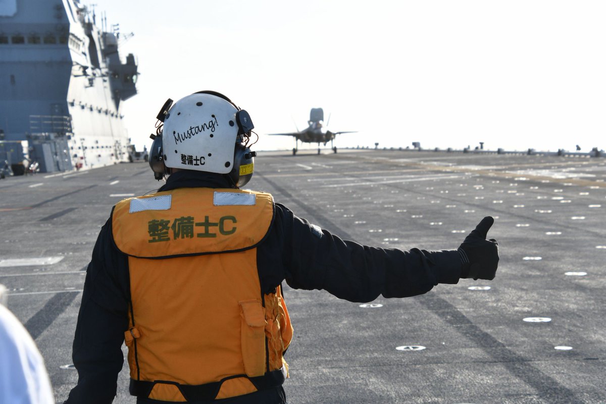 JMSDF_PAO's tweet photo. #海上自衛隊 は、米海軍、米海兵隊等の支援を受けながら、護衛艦「#かが」における #F35B の #艦上運用試験 を完了し、F35B艦上運用能力獲得に向け一歩前進しました。F35B運用能力の早期獲得により、より一層、地域の平和と安定に貢献してまいります。

#DT https://t.co/umFuxydI2D
