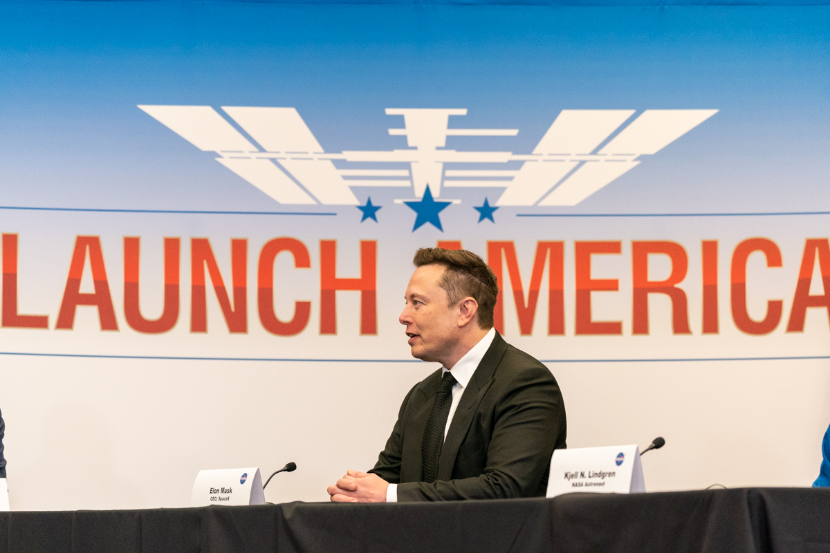 PaveNumerique's tweet image. Le Pavé numérique Live, votre revue de presse en live :
- la Tech face à l’élection de Donald Trump
- Elon Musk a réussi son pari
- Google est-il dans le viseur de Trump ?
- Jeu vidéo et “Project 2025”
- Fuite d’IBAN chez Free
…et bien plus
11:00 sur Twitch.tv/canardpc