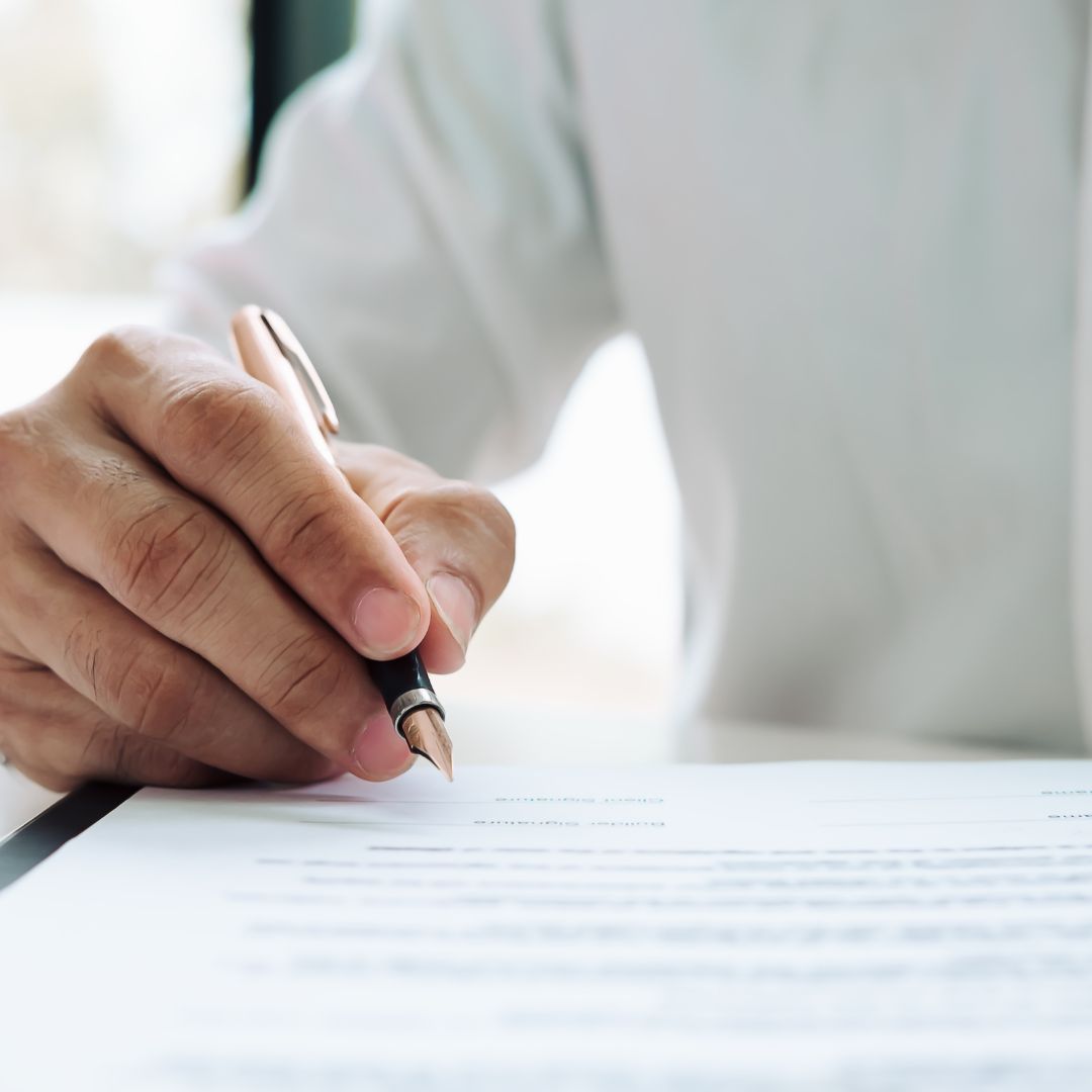 Dhabitatimmo's tweet photo. 🏡Tout ce qu’il faut savoir sur l’offre d’achat ! 🤝
✅ Les étapes d’une offre d’achat 
✅ Les possibilités de rétractation 
✅ Le rôle clé de l’agent immobilier pour vous accompagner

👉 https://t.co/erUjWcO84u

#Immobilier #OffreDAchat https://t.co/8AkHONA7vy