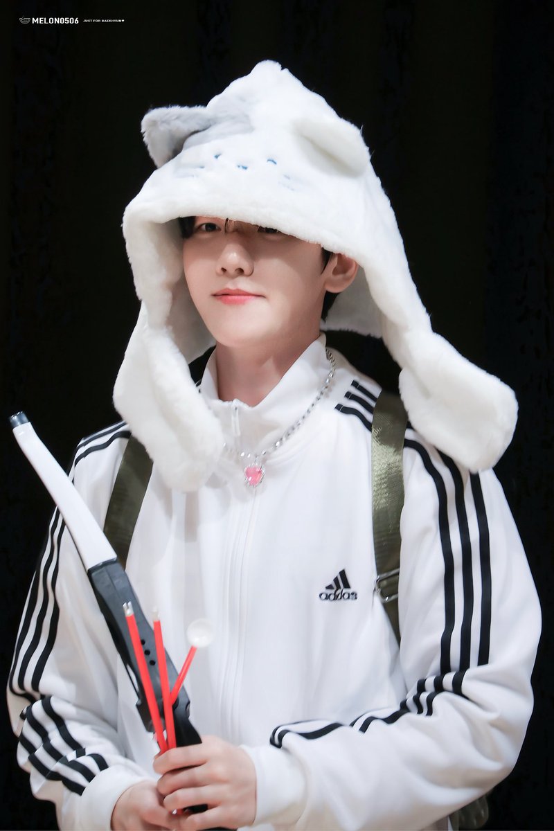 MelonB0506's tweet photo. 240928 🐶🖊️
Jumpup 팬사인
^‥^
@B_hundred_Hyun
#백현 #BAEKHYUN #伯賢 #ベッキョン https://t.co/JGk7w9A5vR