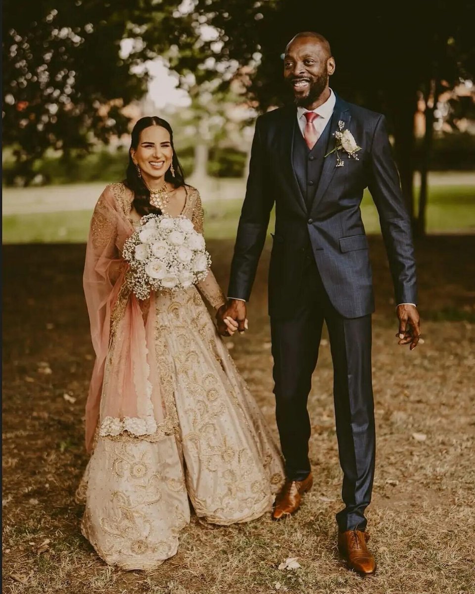 SAAFEducation's tweet photo. A bit different from our usual content, but we couldn’t miss the chance to congratulate our amazing company partner, Su, on her marriage! 💒

Congrats to the newlyweds! 🎉

#Congratulations #Wedding https://t.co/QC11v20HDn