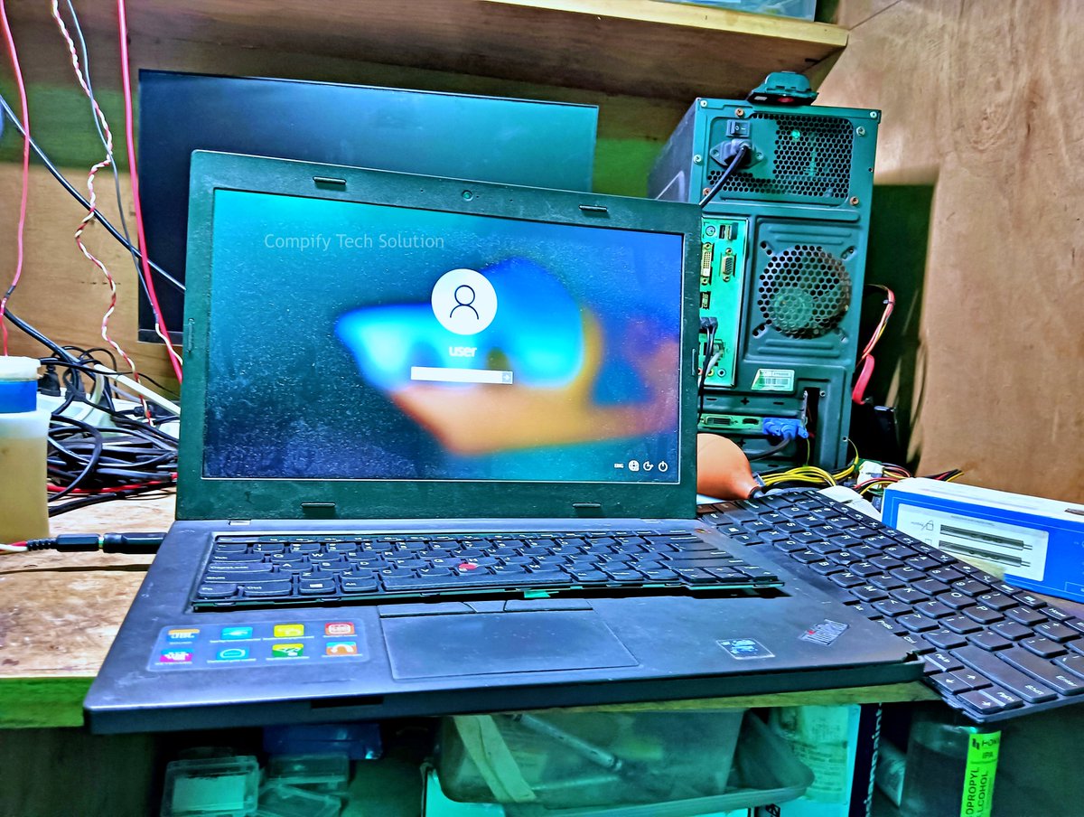 Compify07's tweet image. &quot;New keyboard, new life for this Lenovo ThinkPad! 💻✨ Smooth typing ahead! #LenovoThinkPad #KeyboardReplacement #CompifyTechSolution #SmoothTyping #TechRepair&quot;