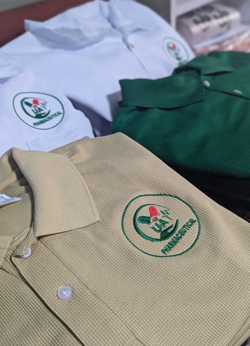 SantaPrint_tz's tweet photo. Embroidery (Darizi) kwenye Tshirt ndio teknolojia kwenye upande wa printing ambayo 'Life Span' yake ni kubwa. 

Siioni DTF wala OBM kuwa kwenye nafasi ya kucompete na Darizi. 

Na ndio maana tunasema "Darizi huchakaa na nguo yako" 

Tshirt + Kudarizi ni 14,000/= tu https://t.co/5SCSlQvaYH