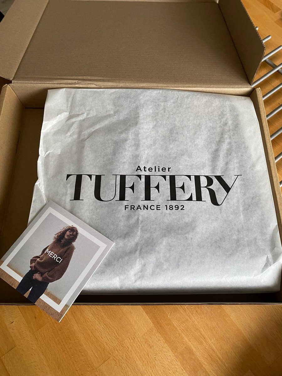 alise48's tweet photo. Jean réparé et expédié pour 5 € ! #Tuffery #LOZERE https://t.co/7gjwZAJ2ef