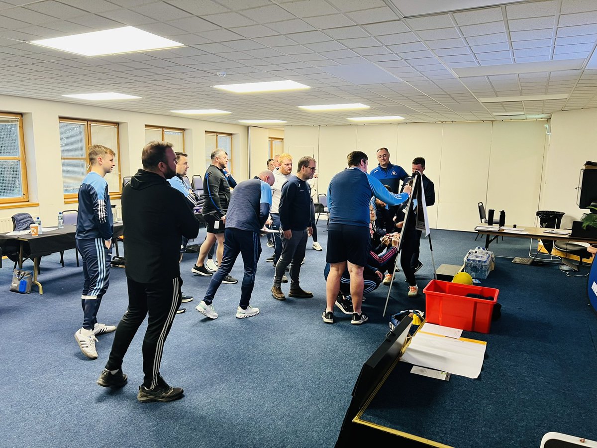 DublinGAACoach's tweet photo. 🔵COACH DEVELOPER COURSE🔵
Day 3️⃣ of our 2️⃣0️⃣2️⃣4️⃣ Coach Developer Course in partnership with @sportireland Coaching
🏐📝🎨🤝🎯🥎
This mornings Coach Support Session facilitated by @MooneyOwen
#DubGAACourse #DubGAACoach #Coach #Developer #Staff #Training #Learning #Development https://t.co/DtlYIJdfhm