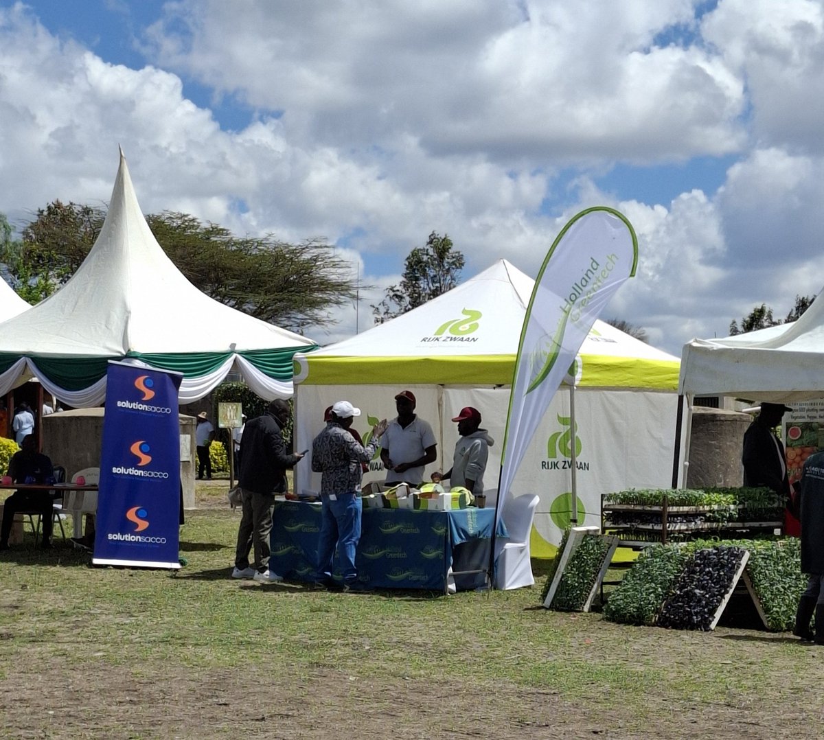 We are inspired by the great turnout of farmers &amp; stakeholders who showed up today, eager to learn, share &amp; grow. It shows commitment to advancing our Kenyan #Agriculture through knowledge, innovation, and #Sustainablepractices that drive us forward.
#Agriculture #Agribusiness