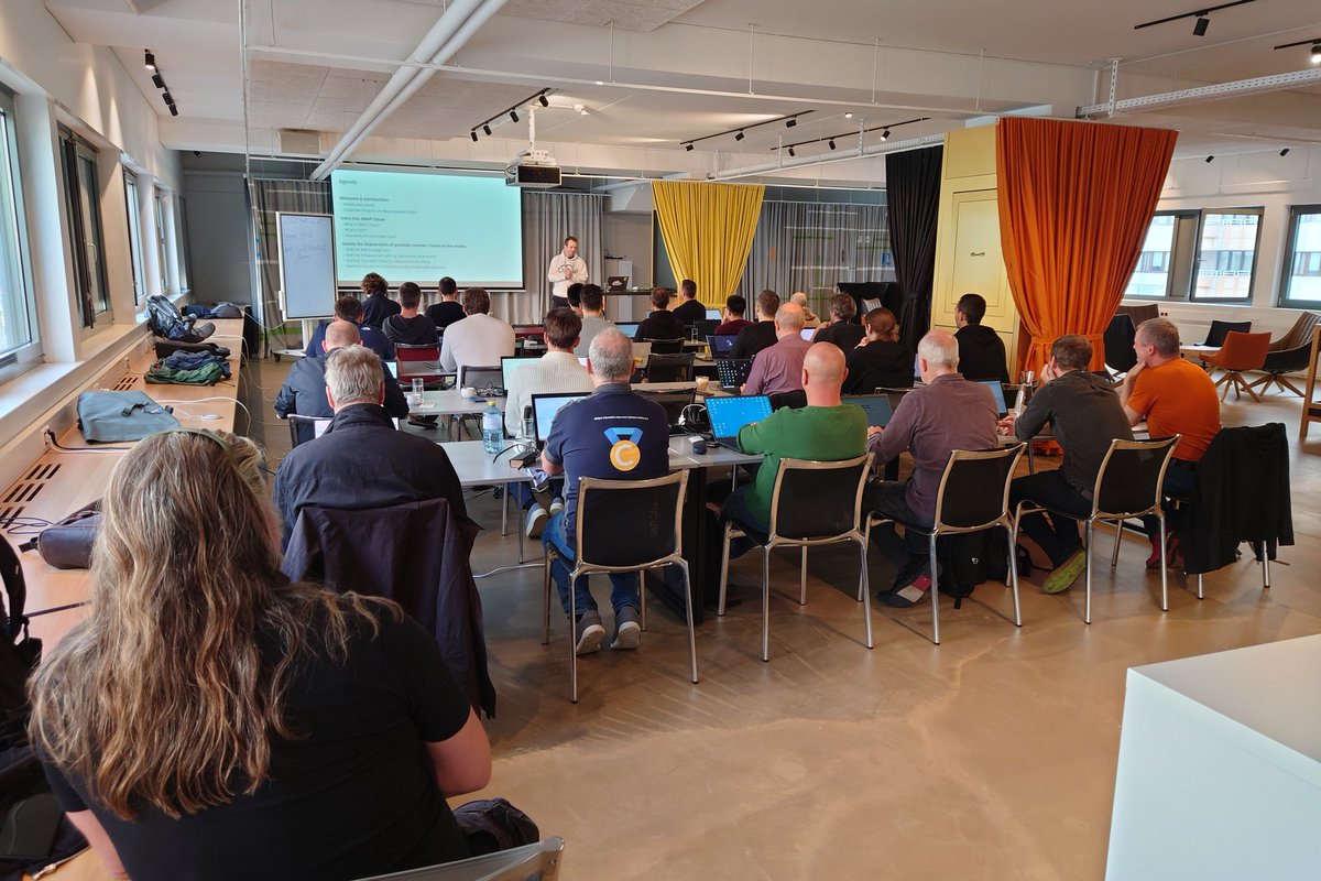 <a href="/SAP/">SAP</a> #CodeJam about #ABAP #Cloud with <a href="/LBretschneider/">Lukas Bretschneider</a> going smoothly so far