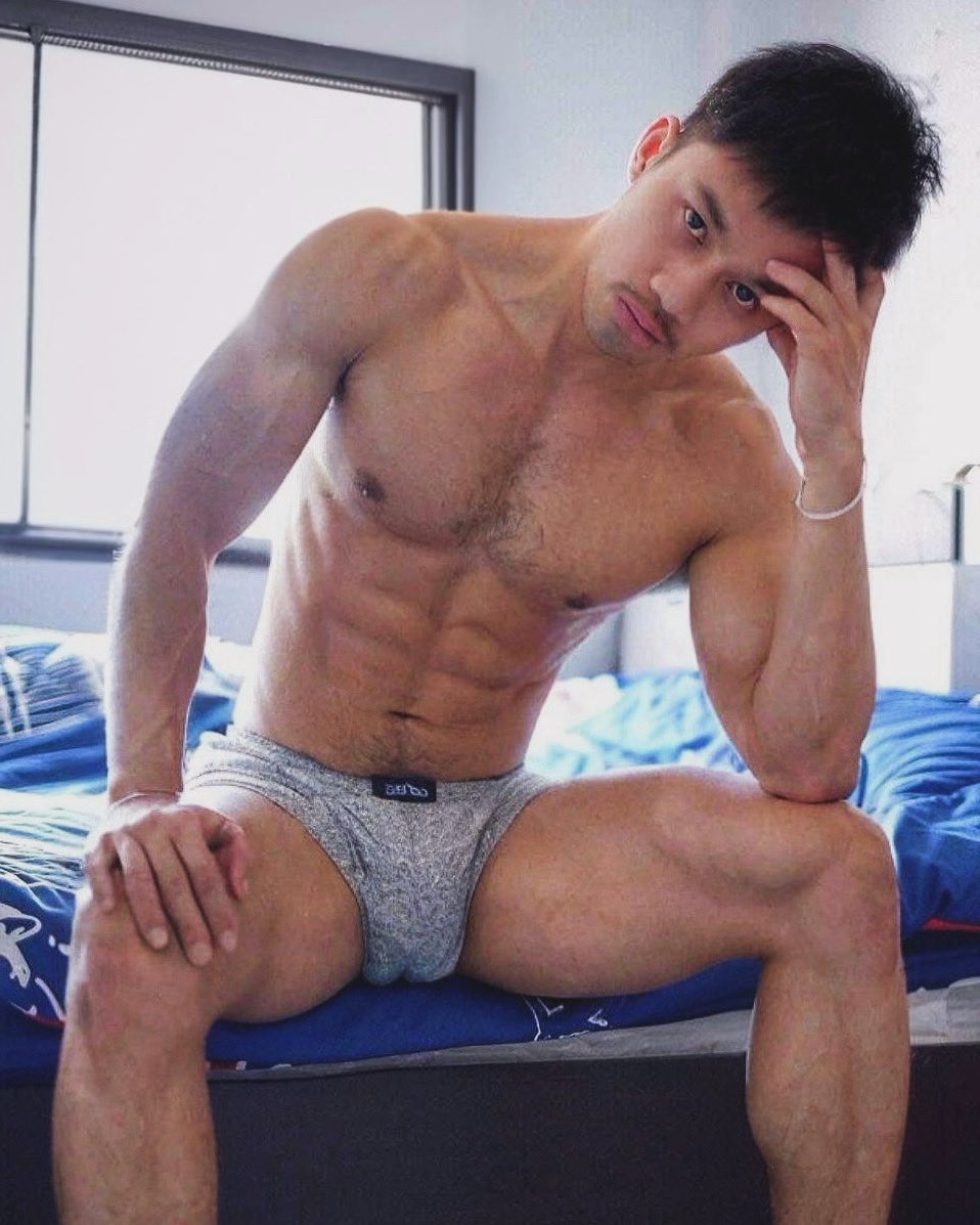 อย่าว่าแต่ขนม ขนาดผมยังอร่อย