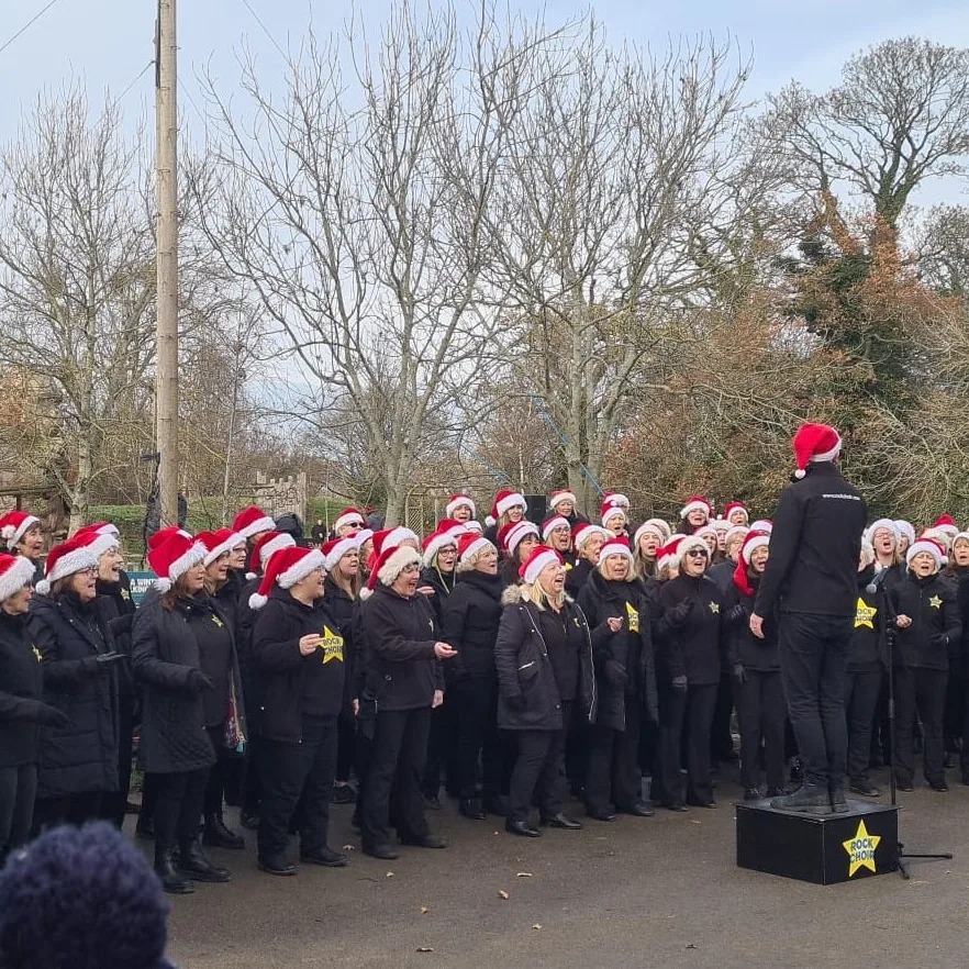 Join us on Saturday 7 December for our Festive Thank You event! 🎄 

You can expect:
🎅 A live performance from Bristol Rock Choir
🎁 Market stalls offering Christmas gifts
💚 Craft workshops
🦓 A raffle with animal-themed prizes

Find out more at bristolzoo.org.uk/festive-thank-…