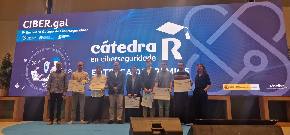 CyberSecGal_'s tweet photo. 🏆🥳Parabéns a todos os gañadores dos VI Premios Cátedra R en #Ciberseguridade dos que se fixo entrega onte no evento https://t.co/z15oOYyt6B

Grazas a todos e todas por participar un ano máis.

#investigacion https://t.co/JKMuO1yiS3