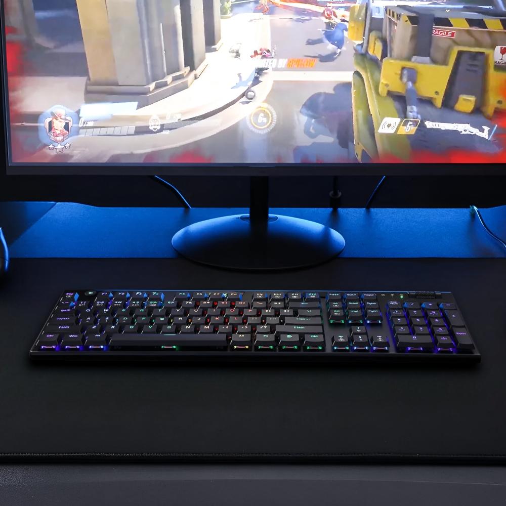 Unleash the power of the gods with the HORUS PRO! ⚡️ Wireless, mechanical, and built for the ultimate gaming showdown. No cables, no limits. 🕹️ 

🛒Redragon.co.za

#GameLikeAPro #RedragonHorus