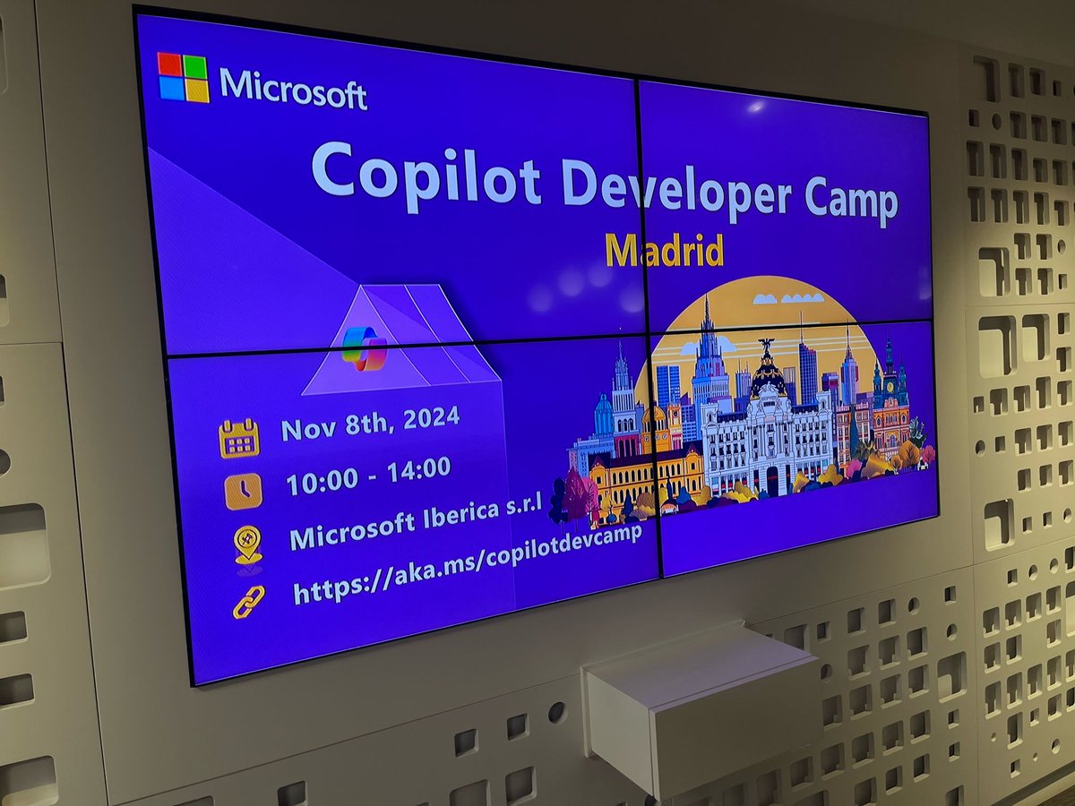 qmatteoq's tweet image. We’re about to start the Copilot Developer Camp in Madrid! #CopilotDeveloperCamp