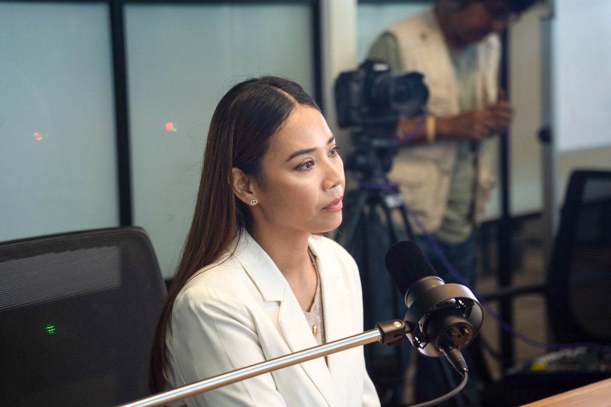 toppjirayut's tweet image. เบื้องหลังการสัมภาษณ์ในรายการ C Level ซึ่งจะออกอากาศทาง YouTube ของช่อง INN NEWS ในคลิปนี้ผมได้พูดเกี่ยวกับ &quot;จุดเปลี่ยนของธุรกิจ&quot; และการขับเคลื่อนองค์กรภายใต้สถานการณ์เศรษฐกิจที่มีความท้าทาย จะเป็นอย่างไรรอติดตามชมกันนะครับ 

#CLevel #INNNEWS #Toppjirayut #ท๊อปจิรายุส