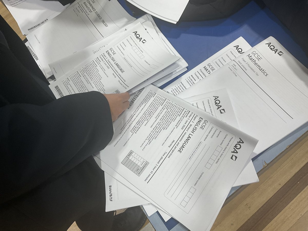 TRSSchool's tweet photo. A really busy morning for our 11s, picking up practice papers and mark schemes to support their independent preparation for examinations! A fantastic atmosphere! #potentialintoreality #revision #gcsesupport https://t.co/71F0uWkZFn
