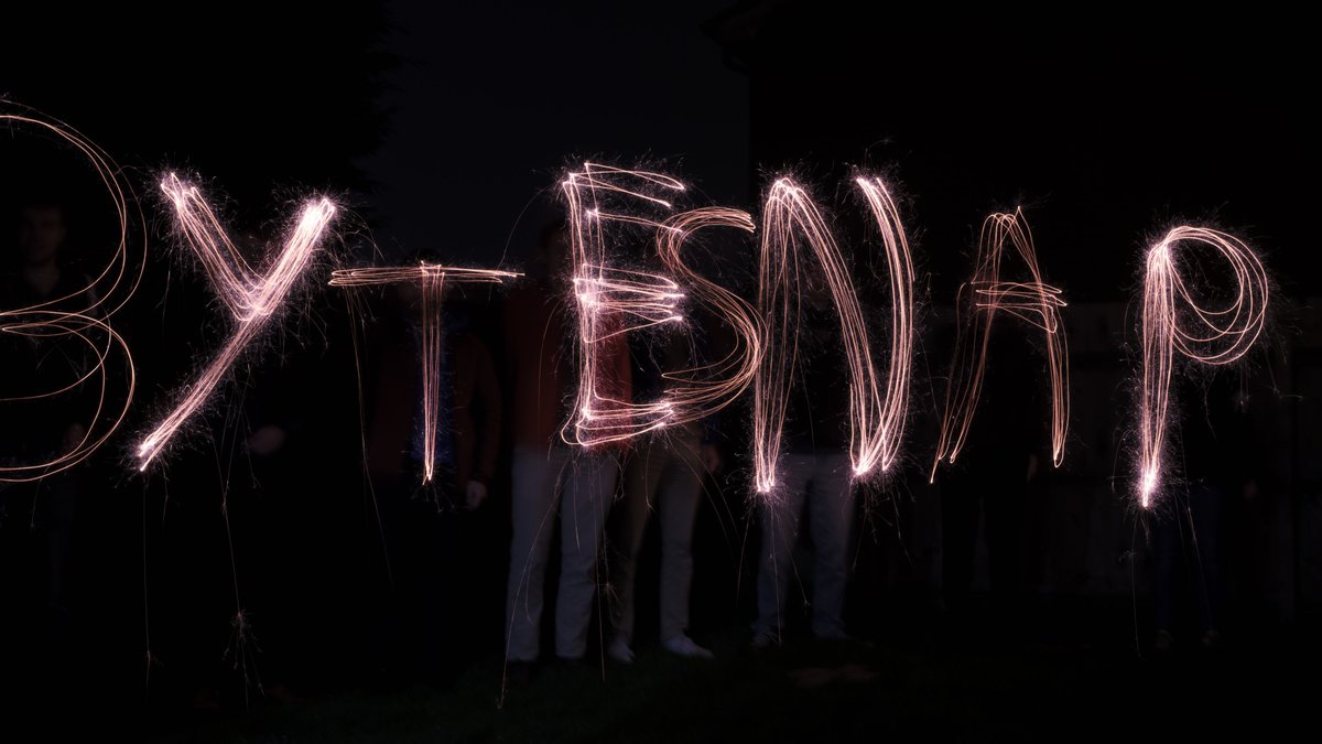 ByteSnap's tweet photo. 🎇 This week, our team celebrated our wonderful Senior Software Engineer, Daniel Werf’s birthday with some bonfire night fun. The team lit up the evening with fireworks and sparklers.

Happy Birthday Dan 🎂

#FridayPhoto #TeamFun #ByteSnap https://t.co/LUCjp5b371