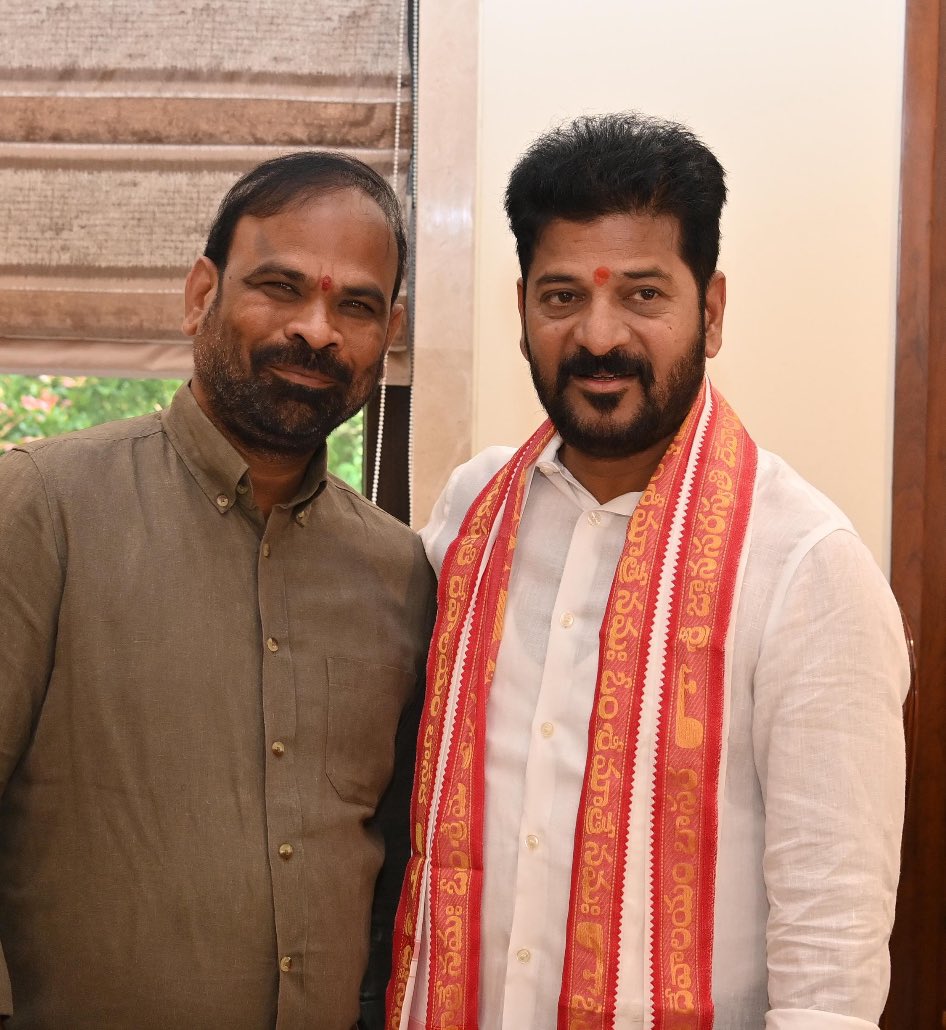ayodhya_boreddy's tweet photo. Happy birthday to our beloved and Dynamic leader CM @revanth_anumula Anna…. @TelanganaCMO https://t.co/CvUokqPmu8