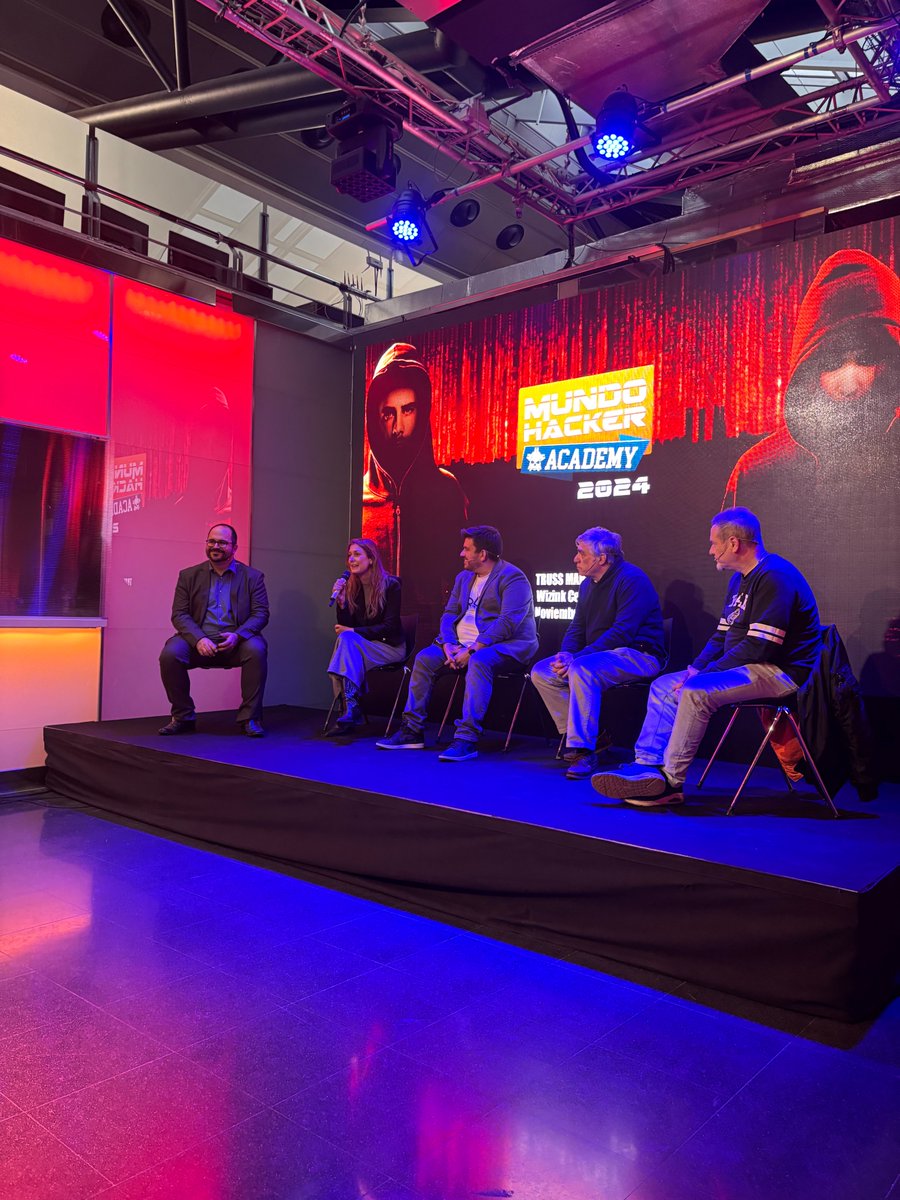 🔴 ¡Inicia la Mesa Redonda de Talento e Innovación en #MundoHackerAcademy! Con expertos en ciberseguridad como Antonio Ramos Varon, Victor Deutsch, Nacho García Egea y Beatriz Ruiz Carrizo, moderados por Jesús Valverde Romero (CISO de Isemaren). #Ciberseguridad #Innovación