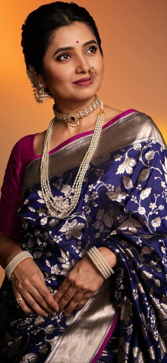 actressmeena26's tweet photo. ๐ฏ#PrajakthaThread
#Prajaktha https://t.co/tcDLcUB9Z6