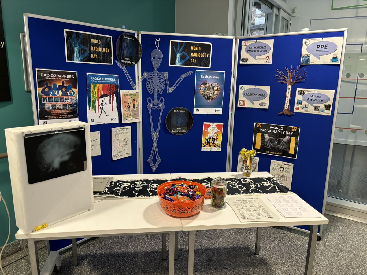 Happy World radiography day 💖💖 all set up to celebrate in the dental hospital #worldradiographyday <a href="/DentalRlh/">RLHDental</a> <a href="/NHSBartsHealth/">Barts Health</a>