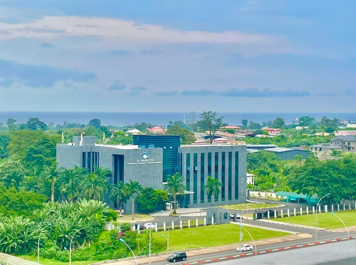 JacintoOwono's tweet photo. This is Malabo City home of the Nzalang Boys of Equatorial Guinea. https://t.co/g53jNezwvl