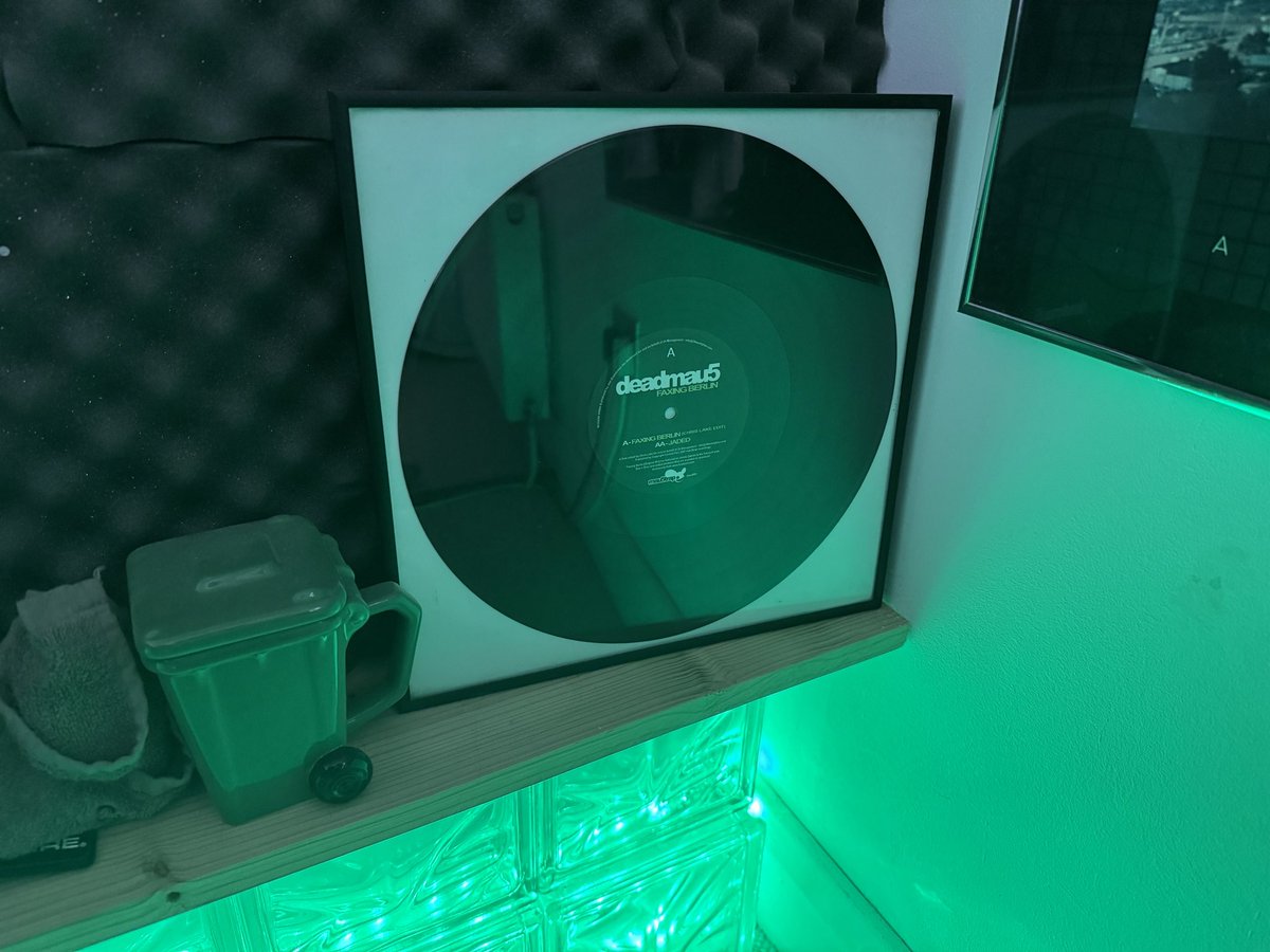 Congrats <a href="/deadmau5/">Goat lord</a> on the Re-Jaded release. Found this double A side next to a dumpster fire 🔥