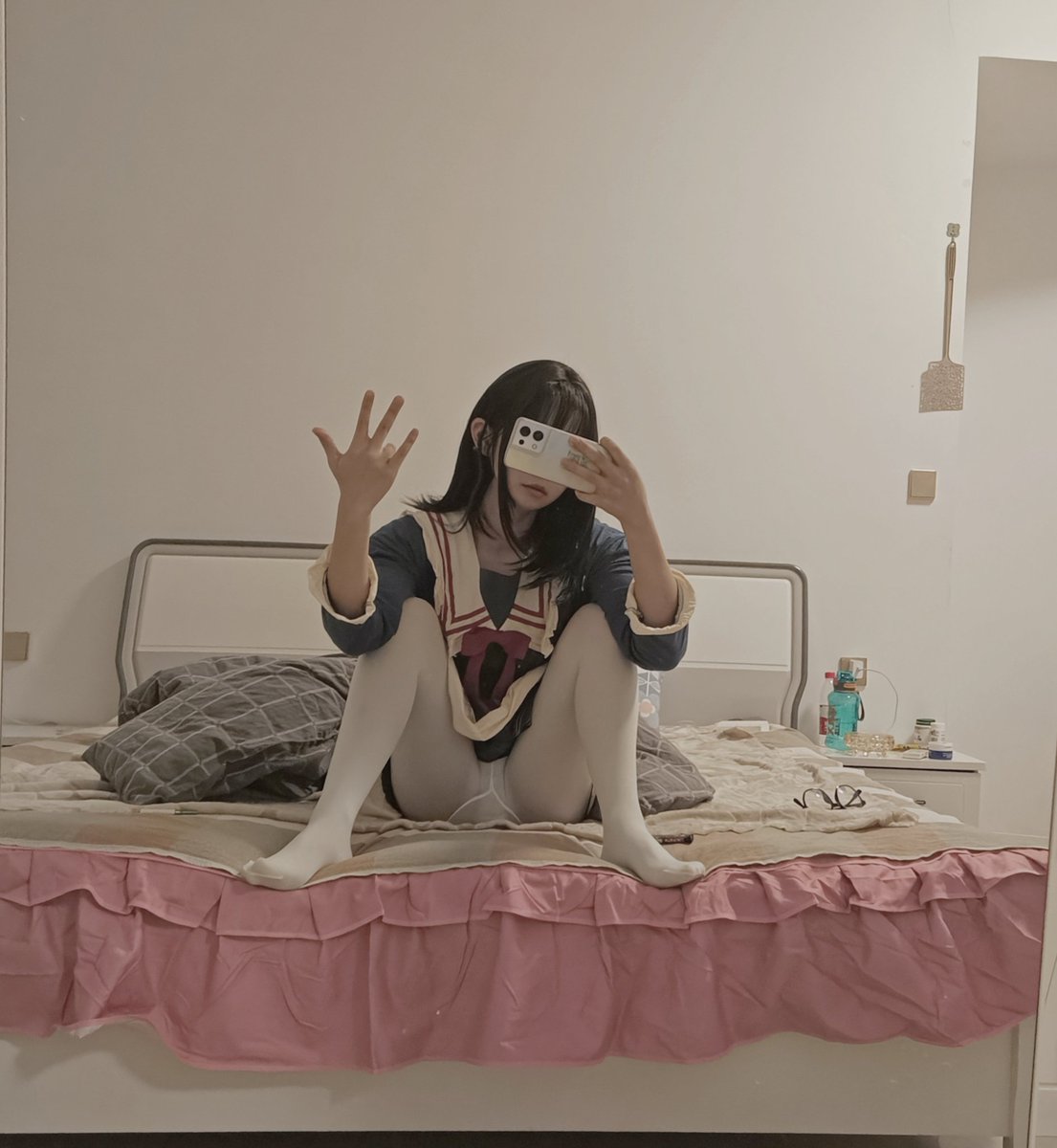 老鼠帮助老鼠🐭☝️ tweet media