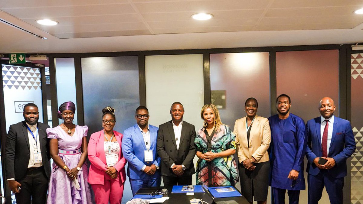 MableNedziwe's tweet photo. This morning, I attended a powerful meeting with Hon. Elvis Nkandu &amp; UNDP’s Ahunna Eziakonwa on empowering Zambia’s youth! From digital access to youth-led businesses, exciting initiatives are underway for a brighter, inclusive future. 🇿🇲🌍 #YouthEmpowerment #ZambiaYouth #UNDP https://t.co/nyC5IT3c8b