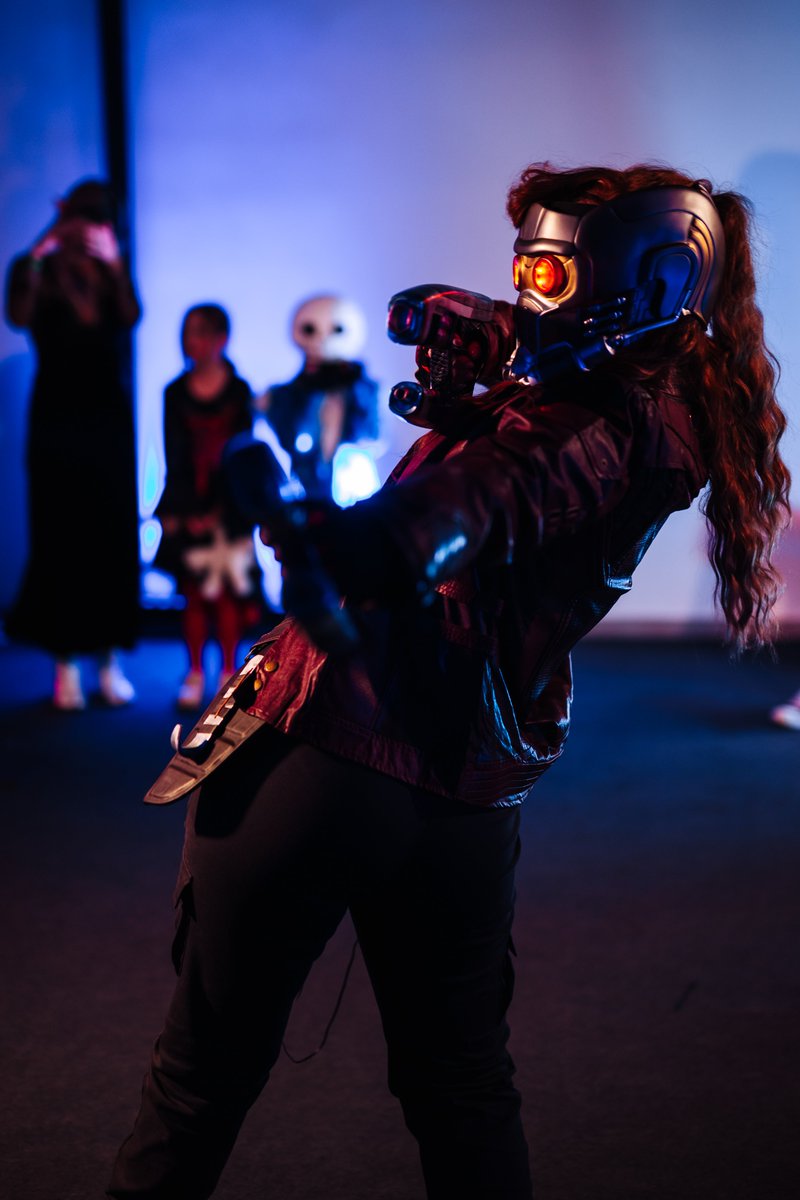 Hero_of_Badass's tweet photo. Dance off, bro! ✨
me as Star-Lady
ph: Daniil Primak
#GuardiansoftheGalaxy #cosplay #StarLord #StarLady https://t.co/qn9zBRx8D7