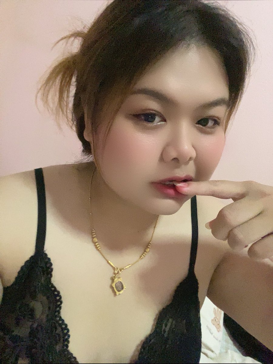 evesu1995's tweet photo. ถ้าคนมันอร่อย ไม่ต้องอ่อยก็ได้กิน 😜 https://t.co/zmePPhvp9C