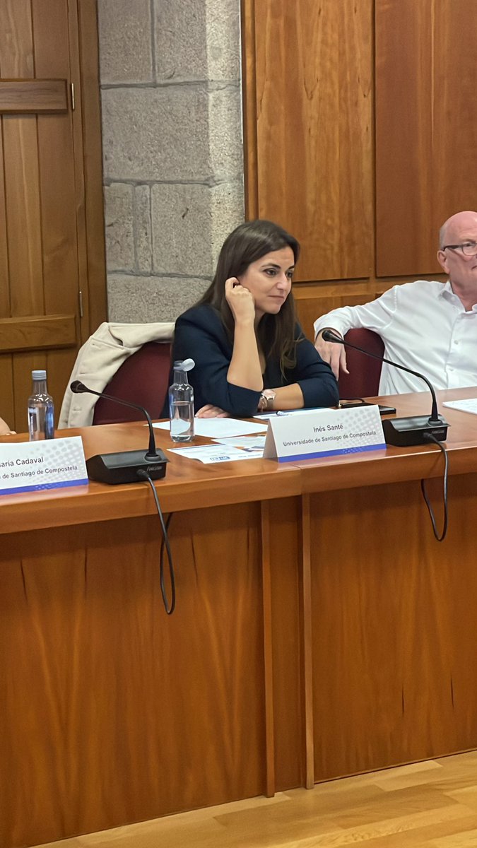 Foro Económico de Galicia (@foroecogalicia) on Twitter photo A primeira mesa con Daniel Hermosilla, Xavier Simón, Inés Santé e Luciano Alfaya, responde a pregunta Que lle pide a sociedade ao territorio?
#ordenacionterritorio
#Sostenibilidad #Ciudades #urbanismo #rehabilitacion
<a href="/rodinas_precast/">Rodiñas</a> <a href="/UniversidadeUSC/">USC</a> <a href="/uvigo/">Universidade de Vigo</a> <a href="/arquitectosCOAG/">Colexio de Arquitectos de Galicia</a> A primeira mesa con Daniel Hermosilla, Xavier Simón, Inés Santé e Luciano Alfaya, responde a pregunta Que lle pide a sociedade ao territorio?
#ordenacionterritorio
#Sostenibilidad #Ciudades #urbanismo #rehabilitacion
<a href="/rodinas_precast/">Rodiñas</a> <a href="/UniversidadeUSC/">USC</a> <a href="/uvigo/">Universidade de Vigo</a> <a href="/arquitectosCOAG/">Colexio de Arquitectos de Galicia</a>