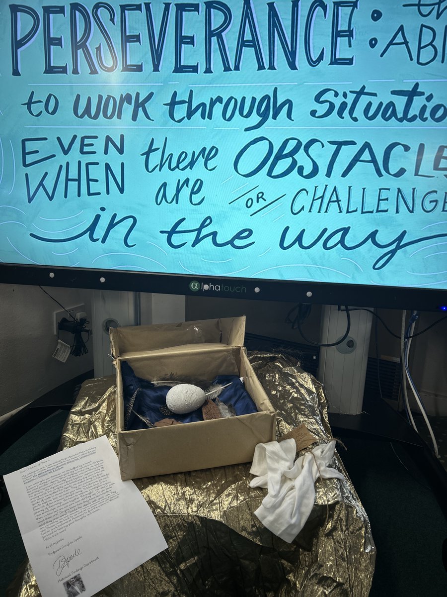 delabole_school's tweet photo. We received a special delivery from the Natural History Museum. We set to work as Historians to try &amp; discover what these fossils belonged to, we recorded our findings and shared this with Natural History Museum. We are looking forward to what we will discoverer. https://t.co/r5J3dqjYLg