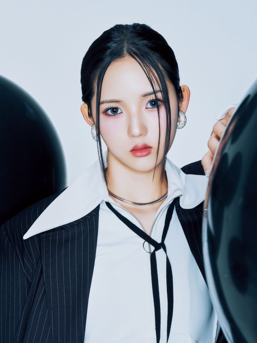 📸| Confira a Concept Photo de Lee Jiwoo versão B para a unit japonesa  ∞! (Hatchi!)

#이지우 #tripleS #Leejiwoo #트리플에스